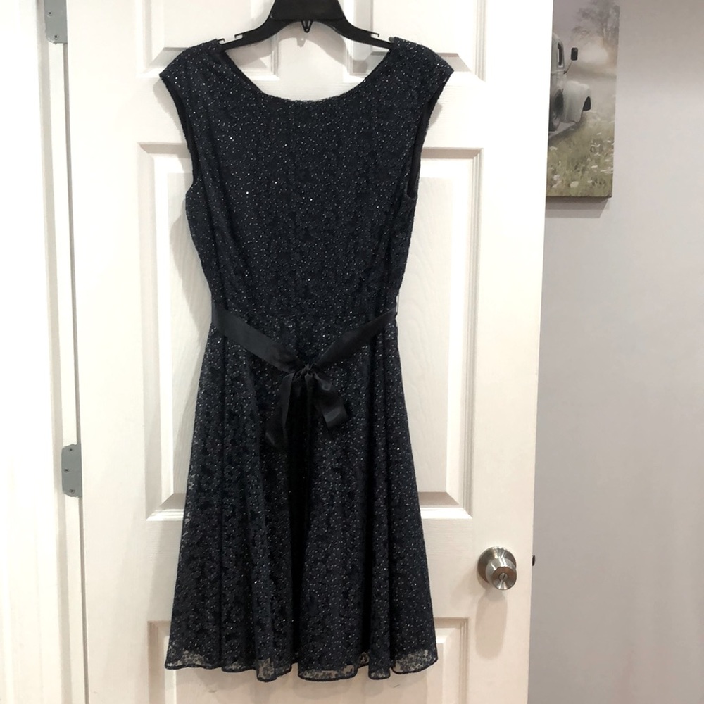 Tahari - size 14P cocktail dress